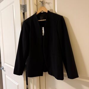 Dynamite Classic Black Women's Blazer